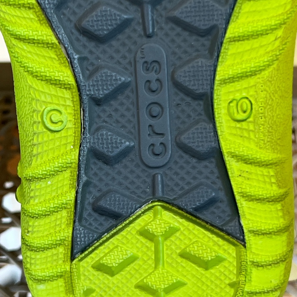 Crocs Swiftwater Play Shoes size 10 - Picture 6 of 7
